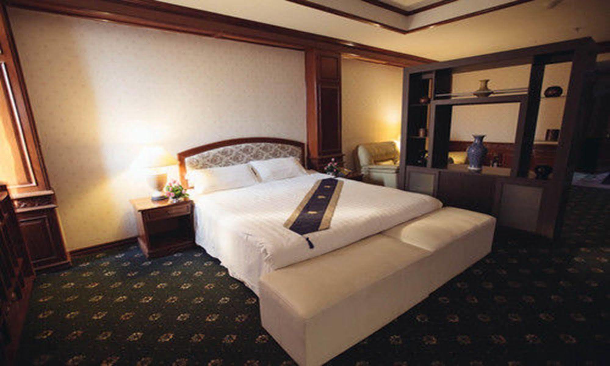 Angkham Hotel Vientiane Eksteriør billede